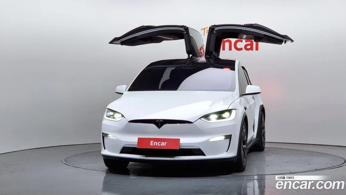 Tesla Model X 2023 из KR, фото 3