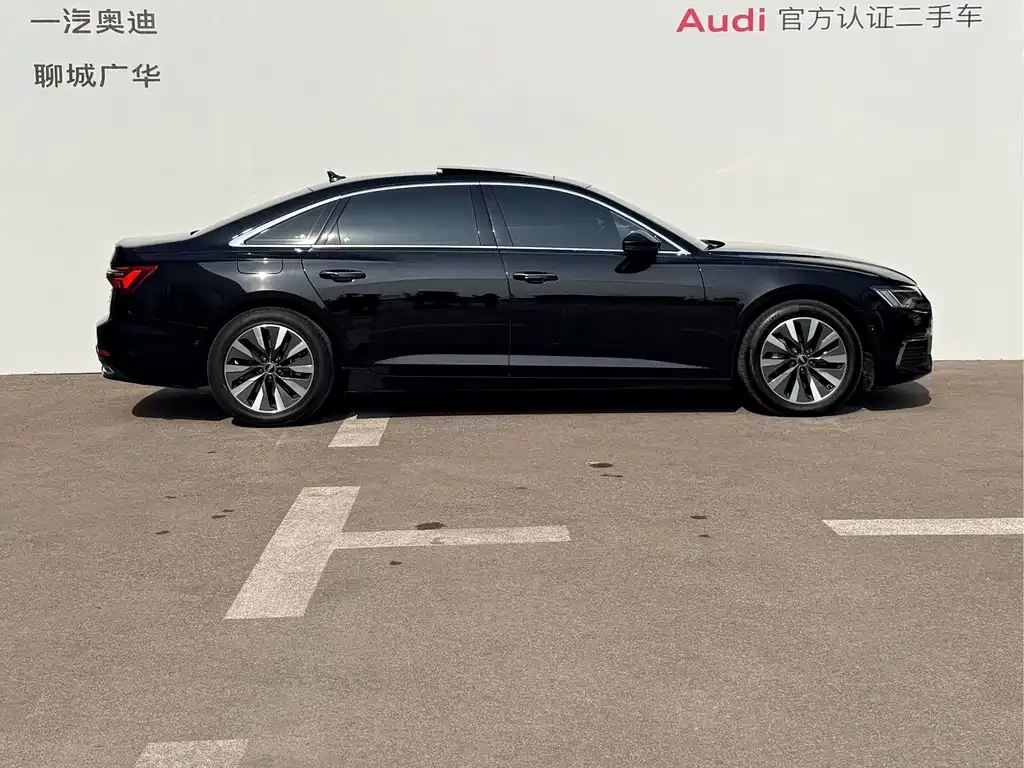 Audi A6L 2022 из CN, фото 3