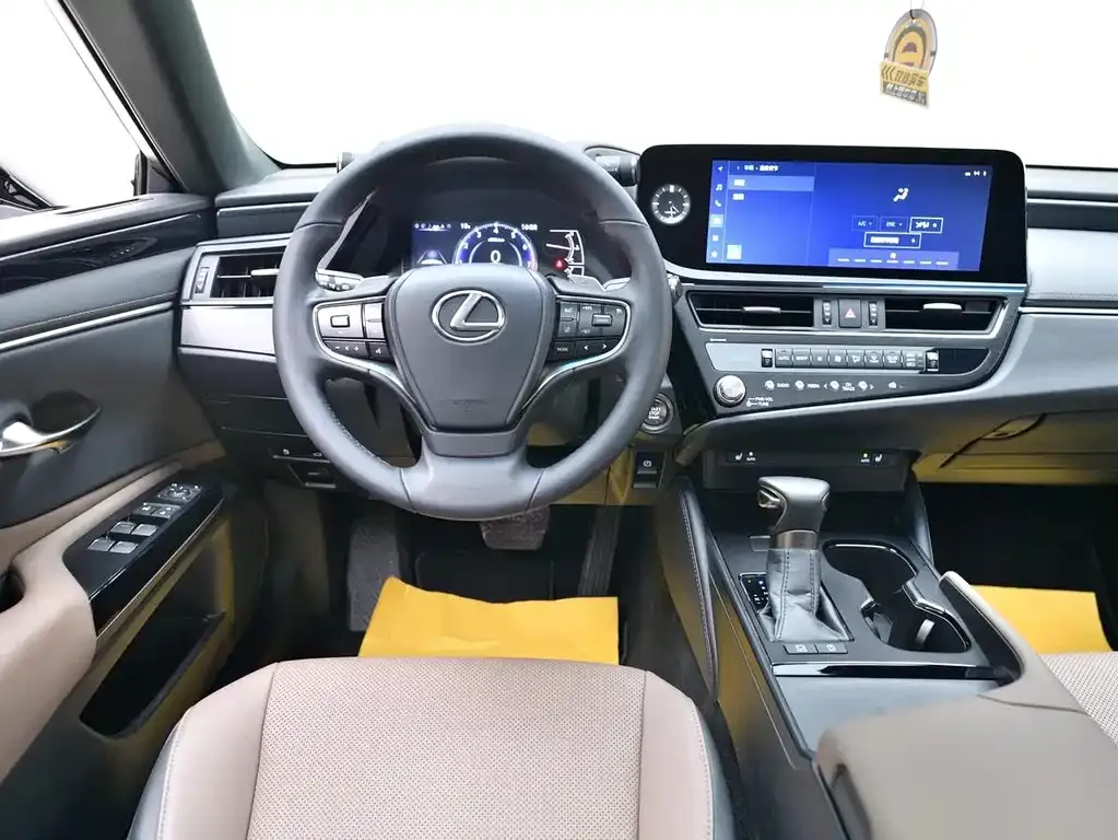 Lexus ES 2023 из CN, фото 10