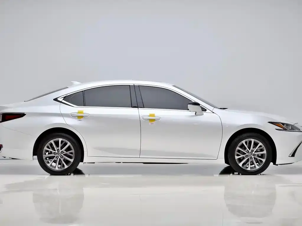 Lexus ES 2023 из CN, фото 5