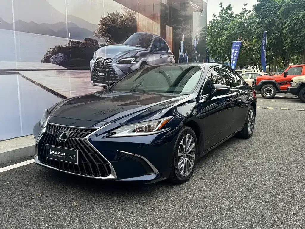 Lexus ES 2024 из CN, фото 1