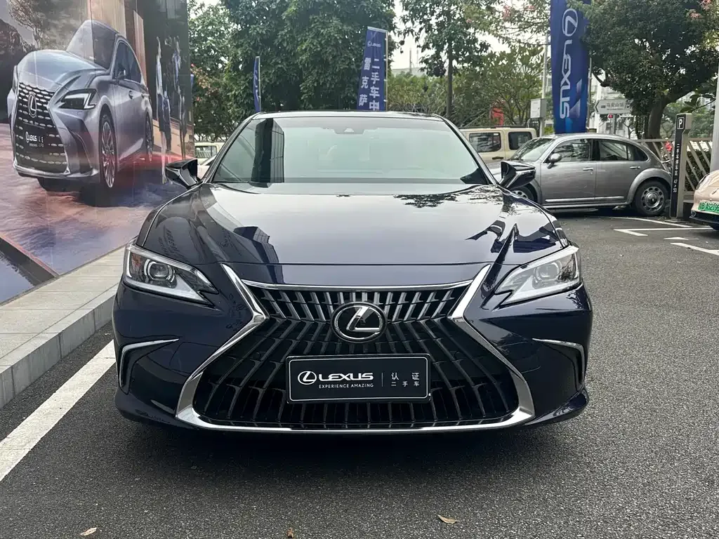 Lexus ES 2024 из CN, фото 2