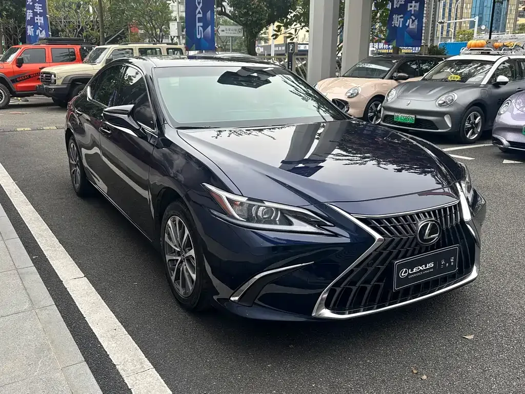 Lexus ES 2024 из CN, фото 3