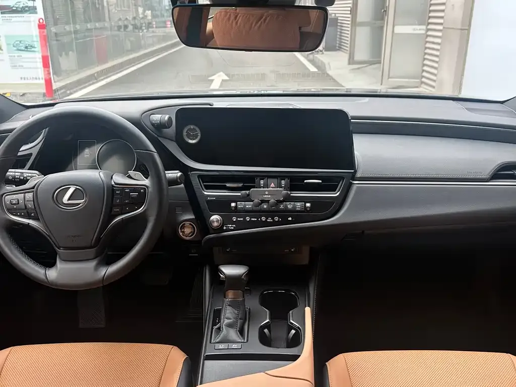 Lexus ES 2024 из CN, фото 8