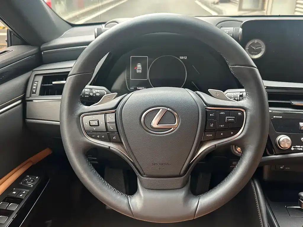 Lexus ES 2024 из CN, фото 9