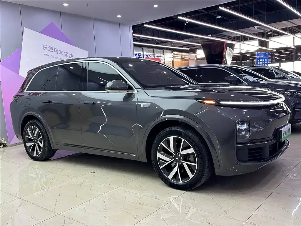 Li Auto L8 2023 из CN, фото 3