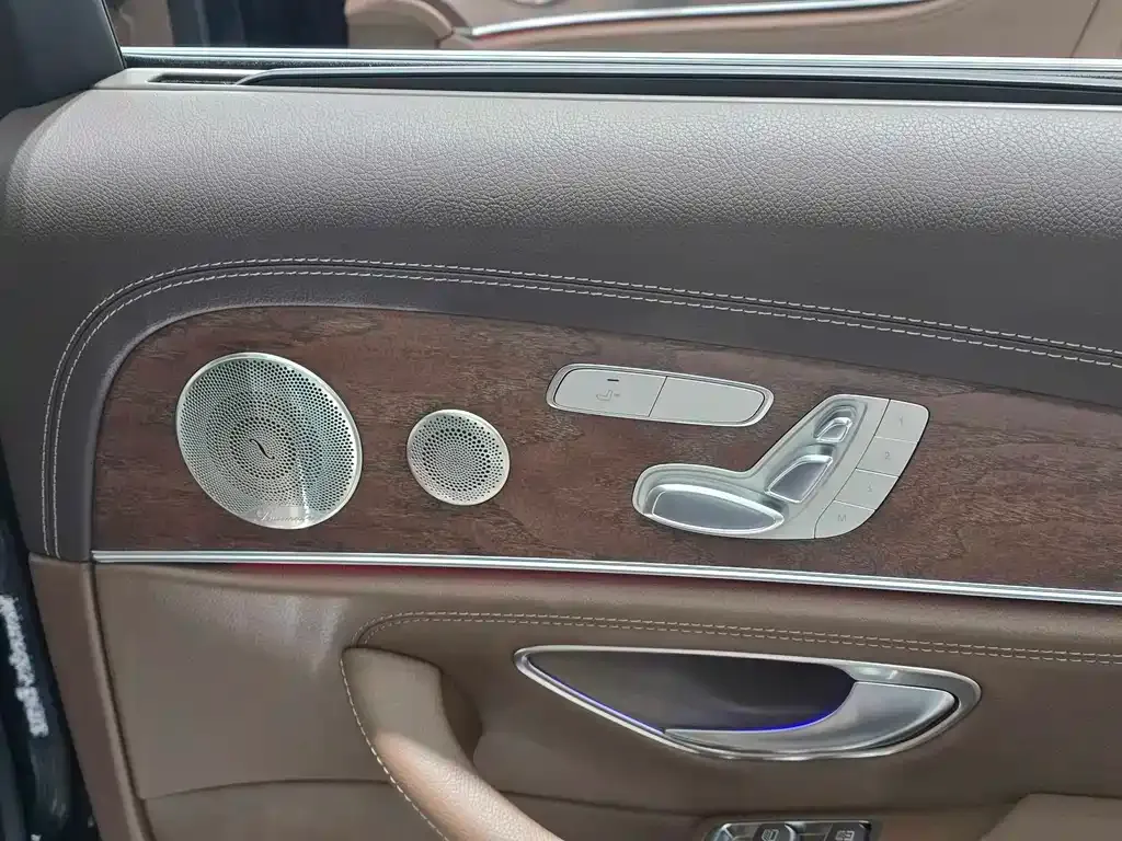 Mercedes-Benz E-Class 2023 из CN, фото 10