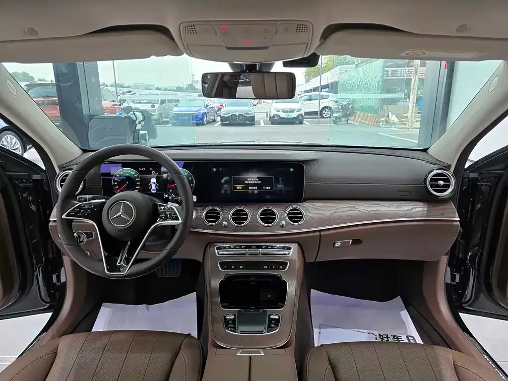 Mercedes-Benz E-Class 2023 из CN, фото 9