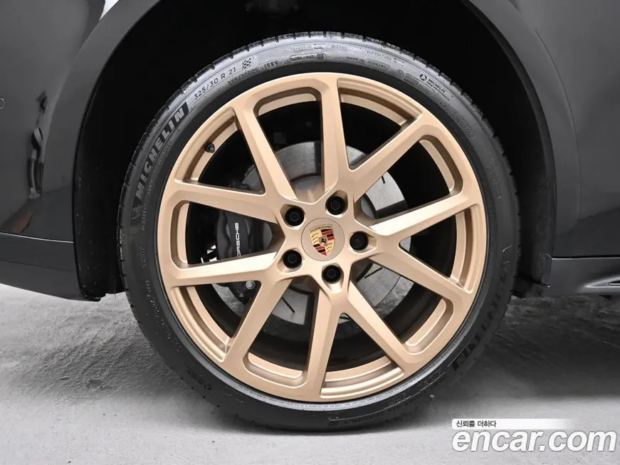 Porsche Panamera 2025 из KR, фото 5