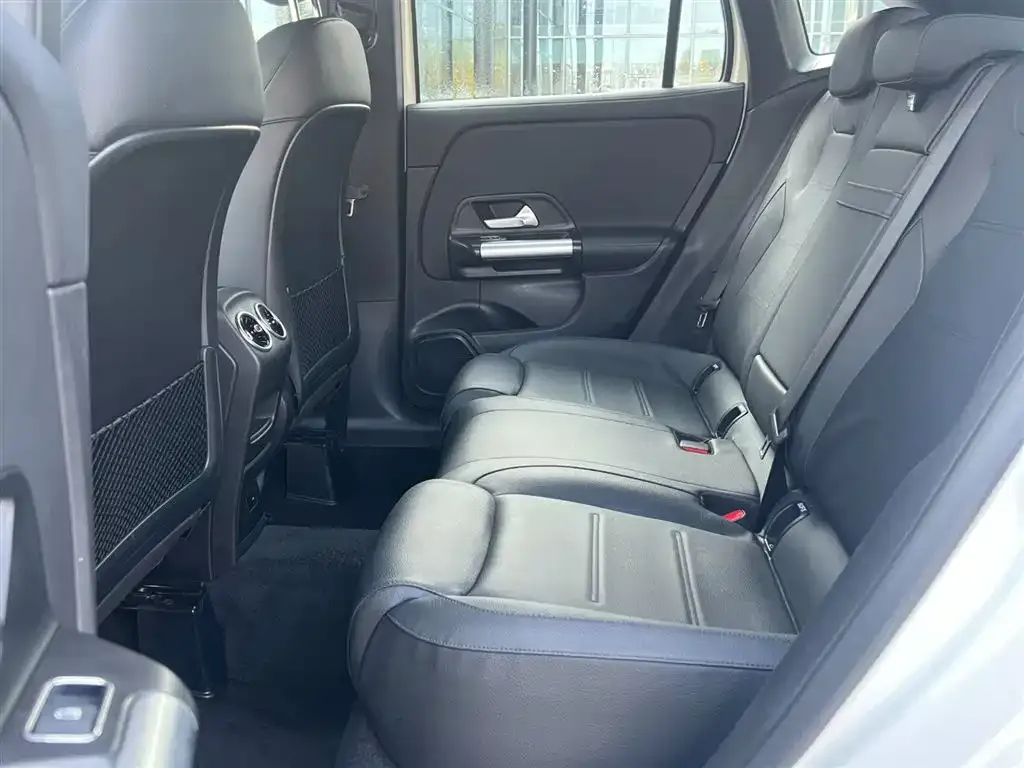 Mercedes-Benz GLA 2025 из CN, фото 10