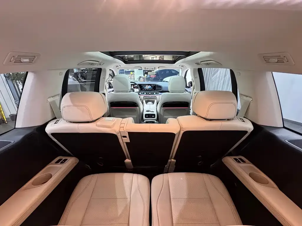 Mercedes-Benz GLS 2023 из CN, фото 10