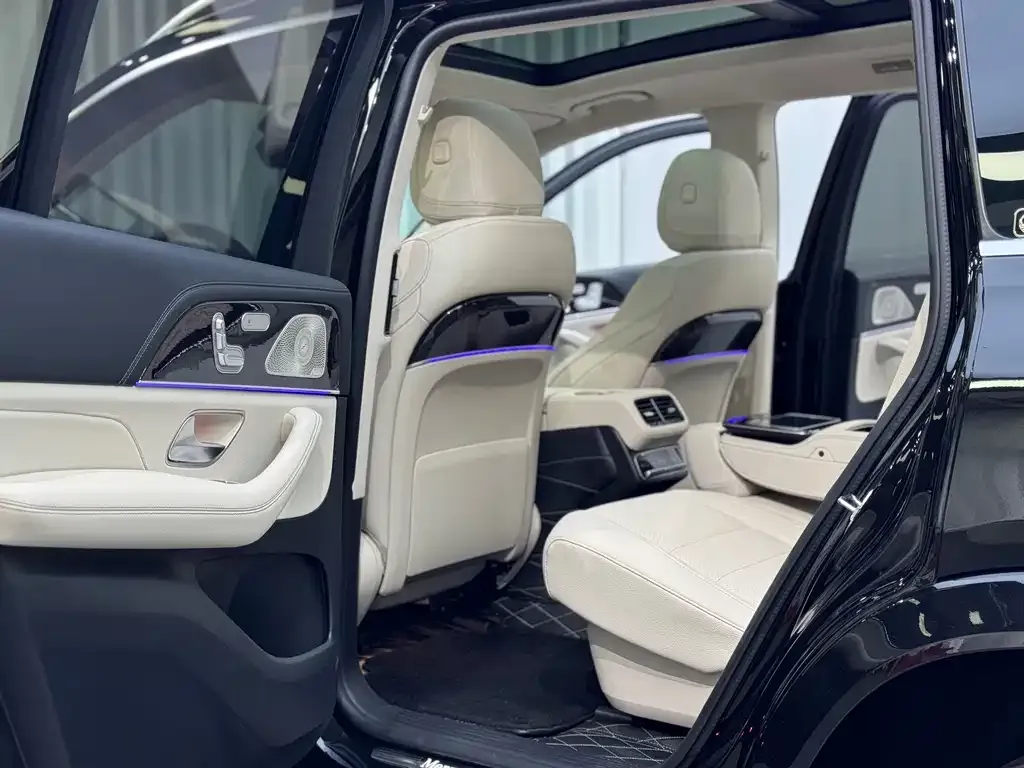 Mercedes-Benz GLS 2023 из CN, фото 5