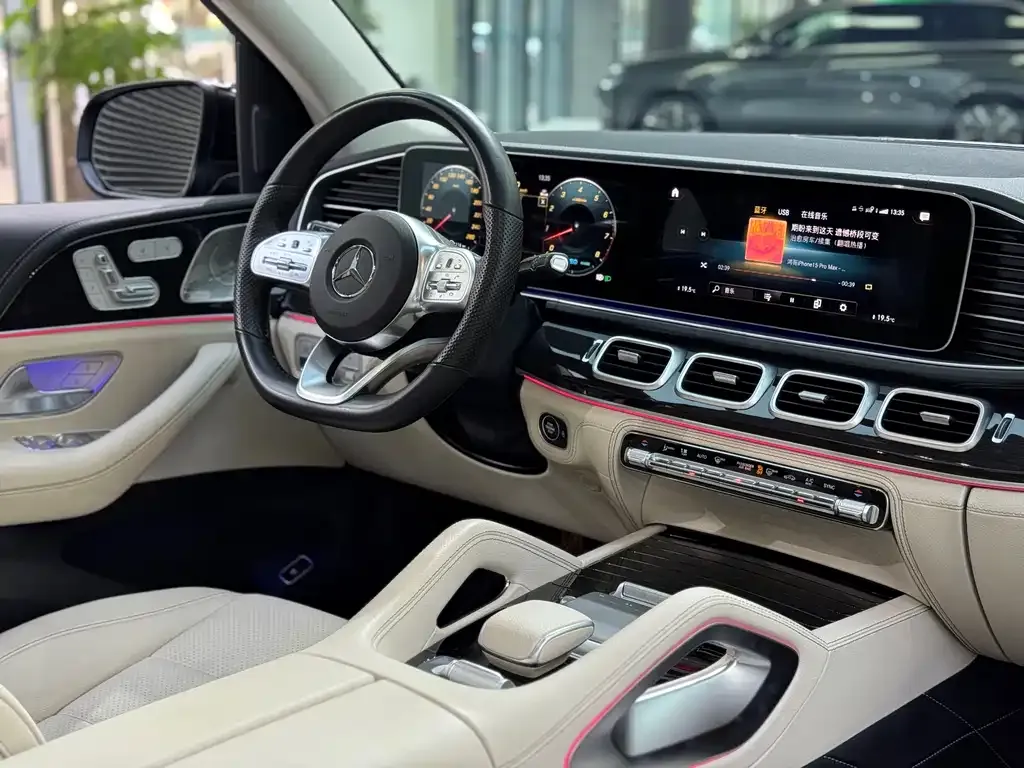 Mercedes-Benz GLS 2023 из CN, фото 8
