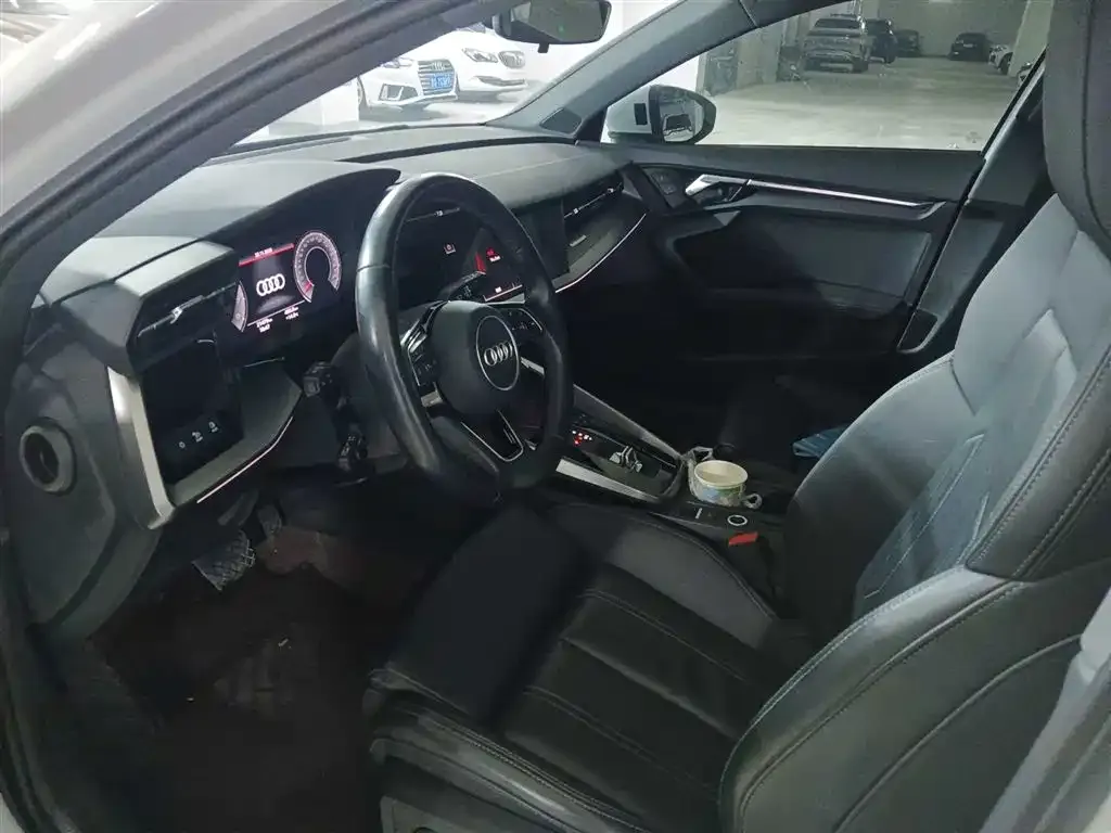 Audi A3 2023 из CN, фото 5