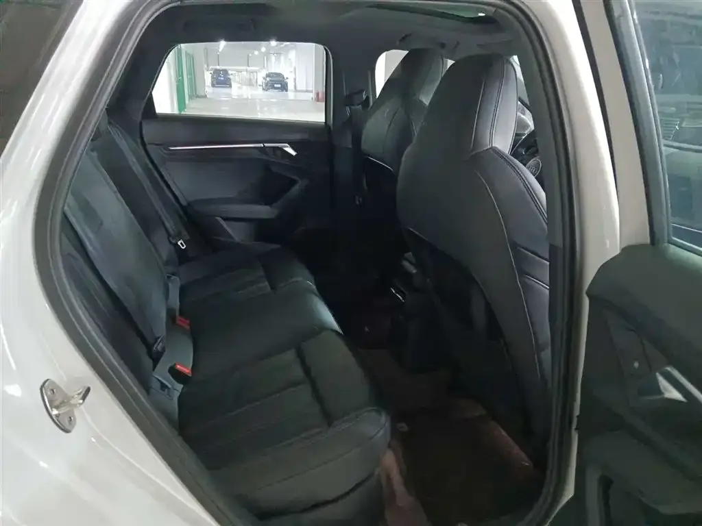 Audi A3 2023 из CN, фото 9
