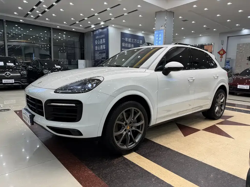 Porsche Cayenne 2023 из CN, фото 1