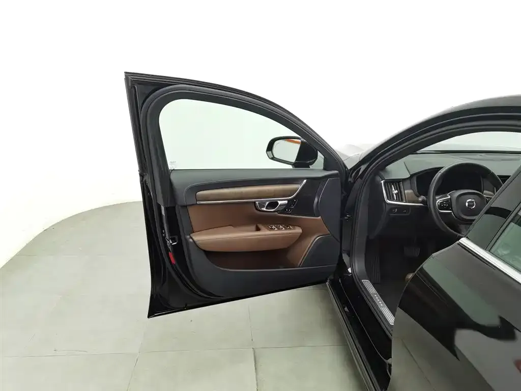 Volvo S90 2021 из CN, фото 8