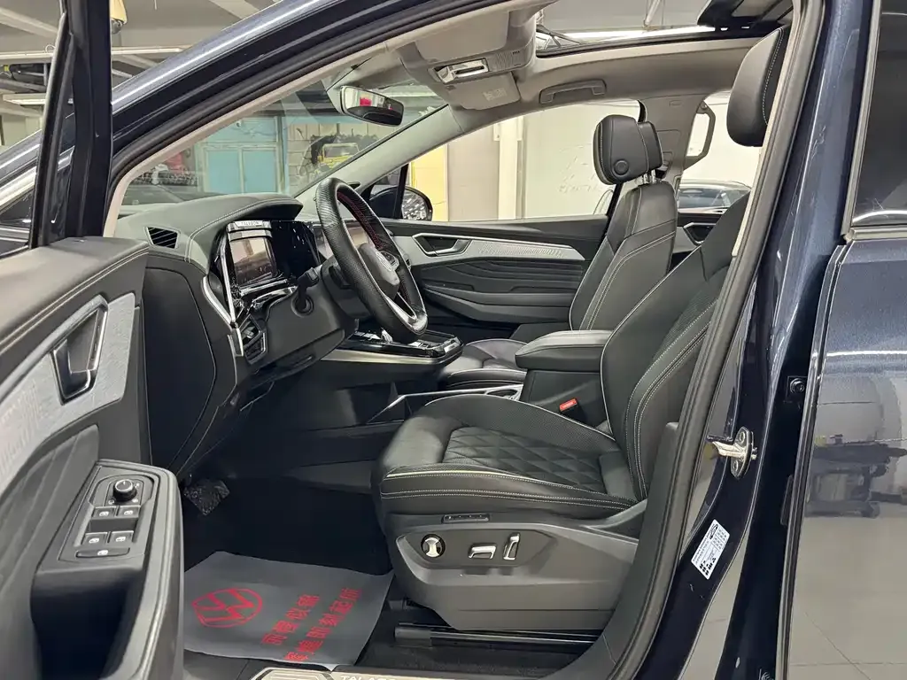 Volkswagen Talagon 2023 из CN, фото 4