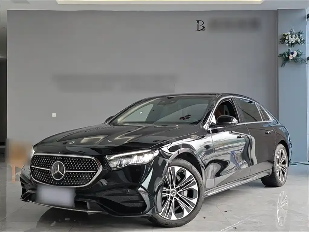 Mercedes-Benz E-Class 2024 из CN, фото 3