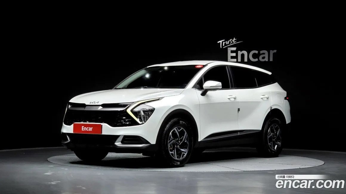 Kia Sportage — фото 1