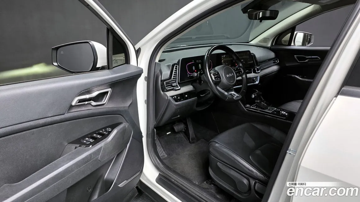Kia Sportage — фото 10