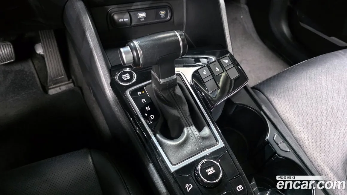 Kia Sportage — фото 9