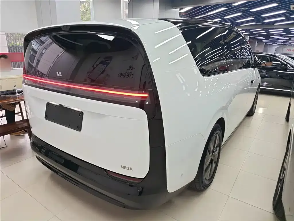 Li Auto MEGA 2024 из CN, фото 7
