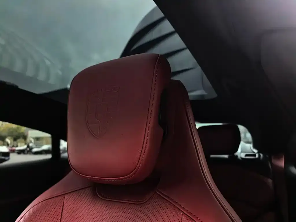Porsche Taycan 2023 из CN, фото 8