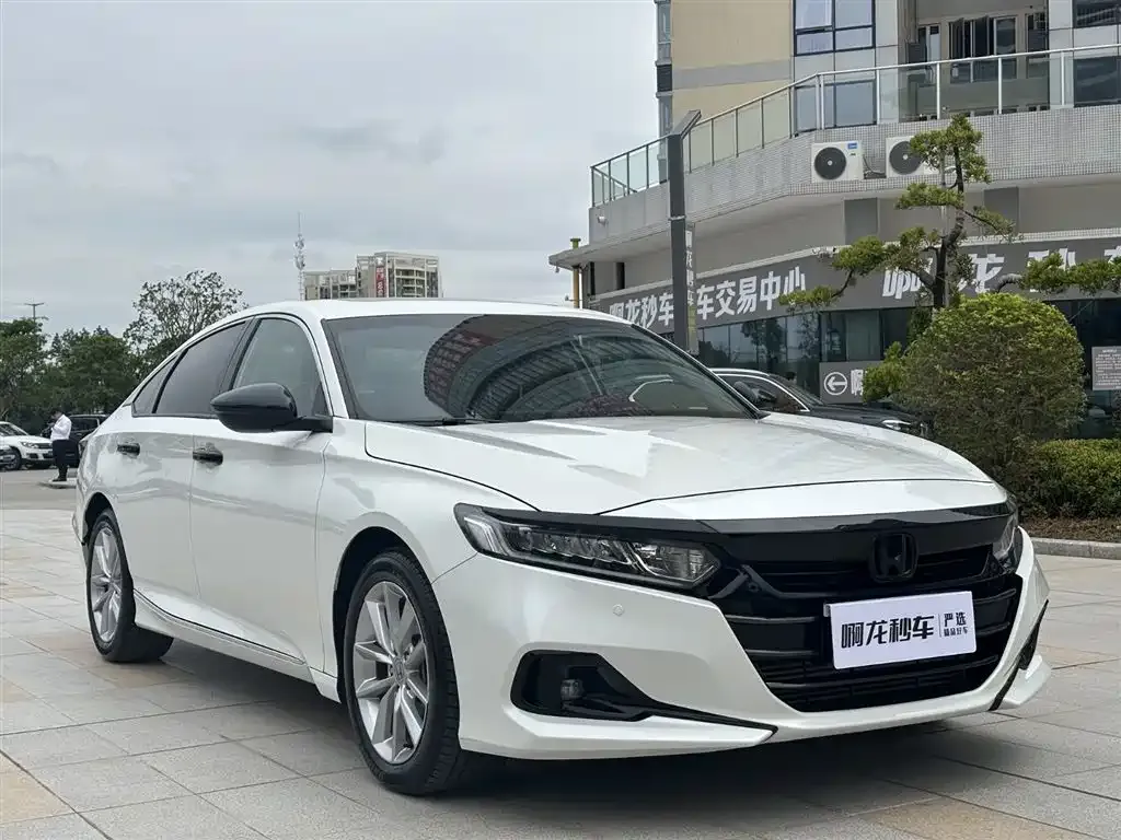 Honda Accord 2022 из CN, фото 2