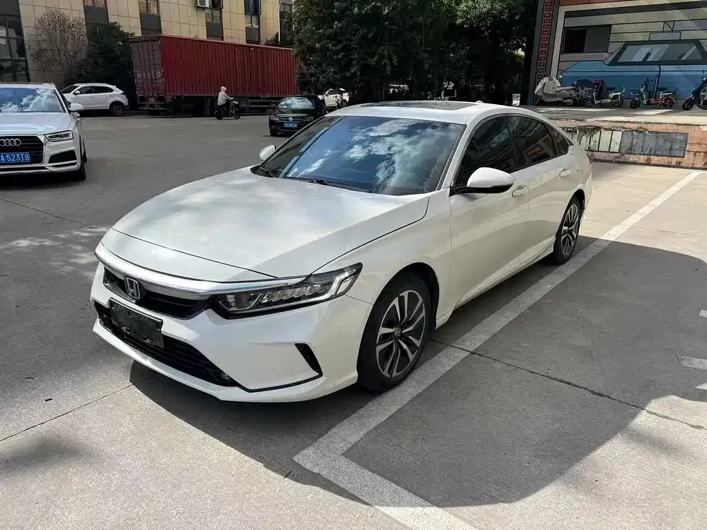 Honda Inspire 2022 из CN, фото 1