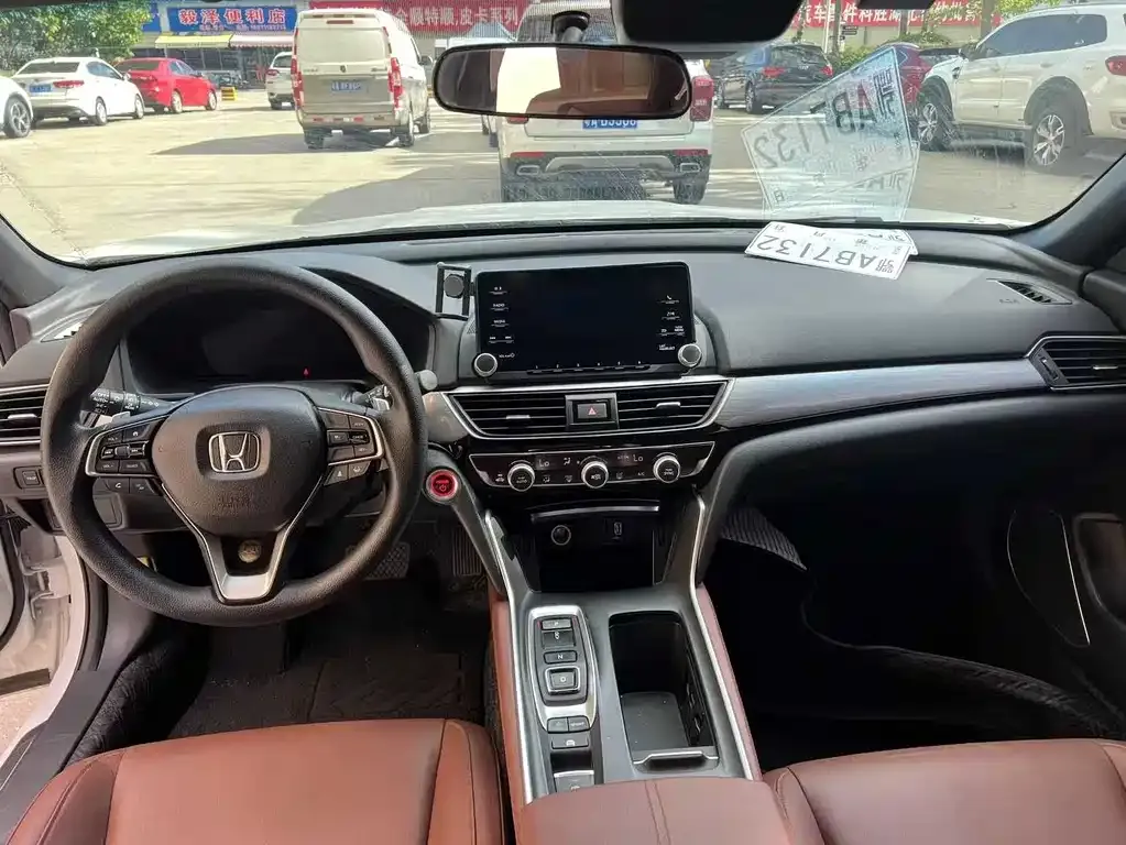 Honda Inspire 2022 из CN, фото 5