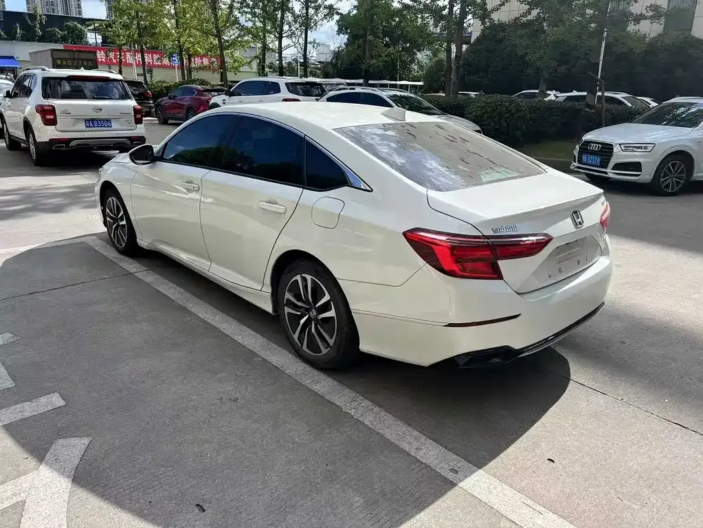 Honda Inspire 2022 из CN, фото 7