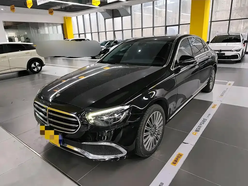 Mercedes-Benz E-Class 2023 из CN, фото 1