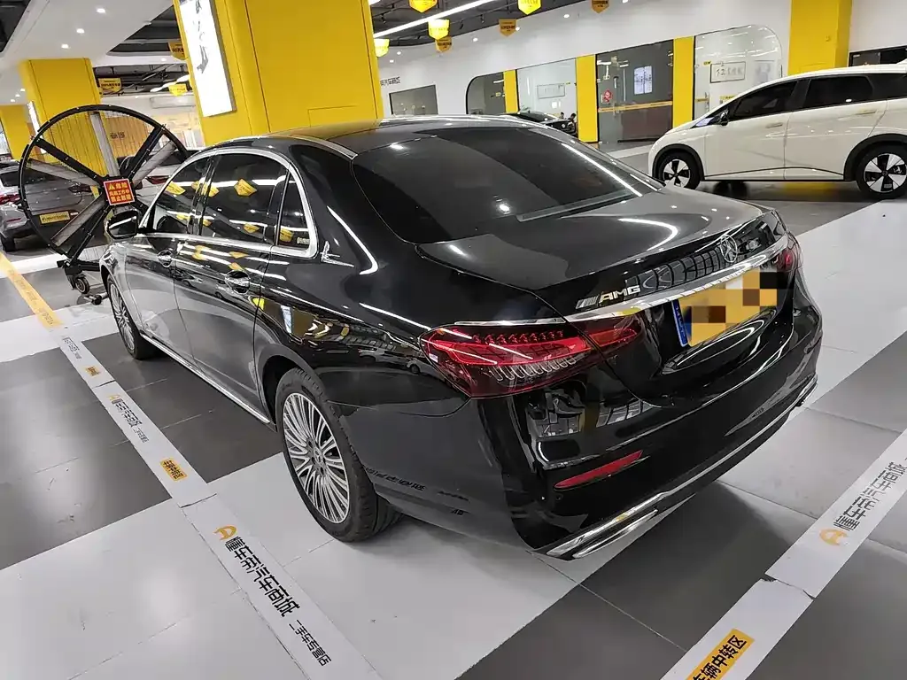 Mercedes-Benz E-Class 2023 из CN, фото 3