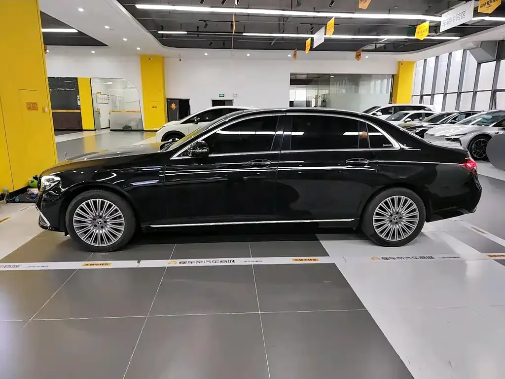 Mercedes-Benz E-Class 2023 из CN, фото 4