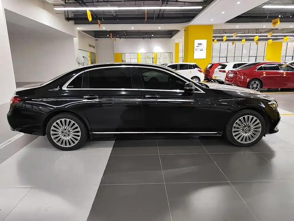 Mercedes-Benz E-Class 2023 из CN, фото 6
