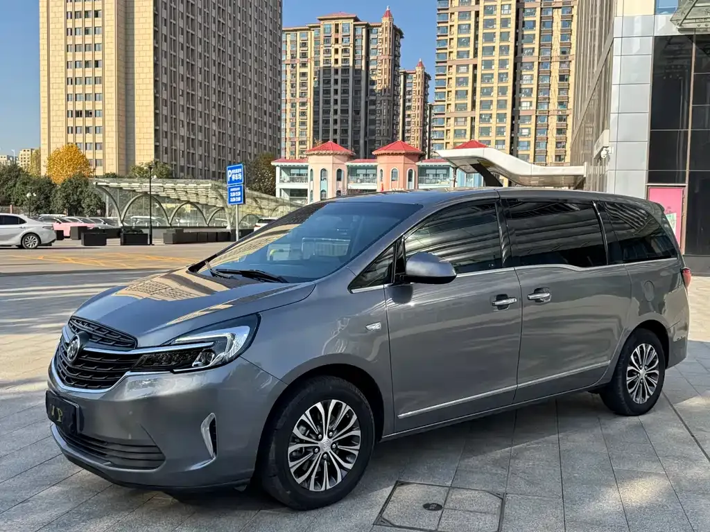 Buick GL8 2022 из CN, фото 1