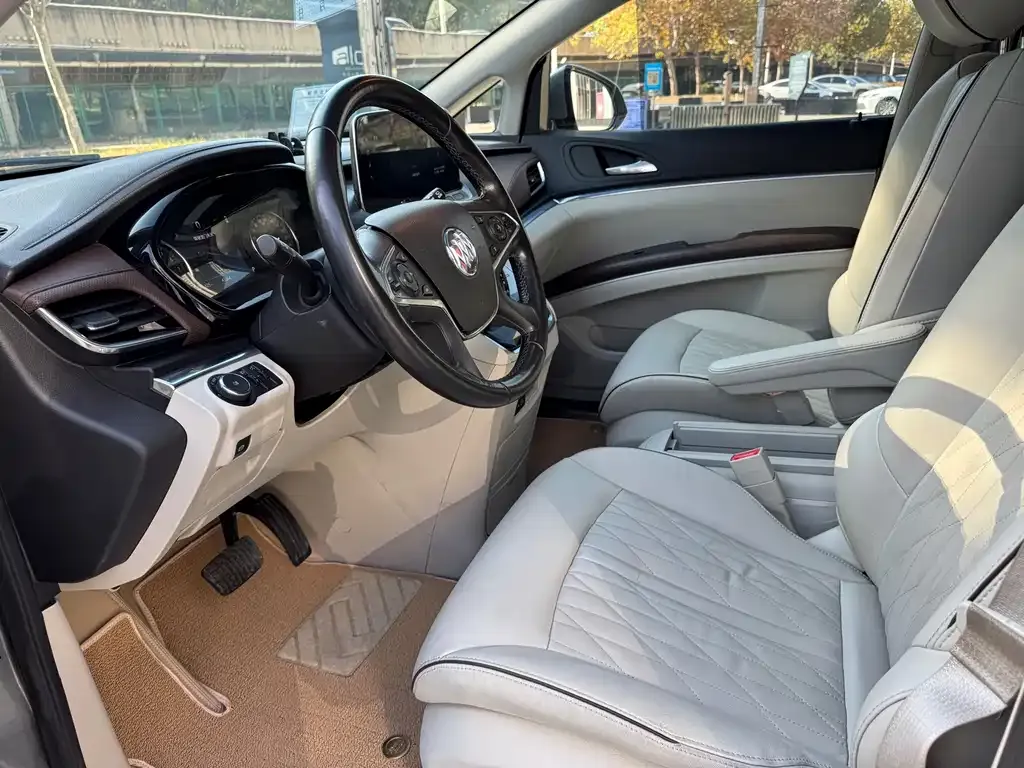 Buick GL8 2022 из CN, фото 8