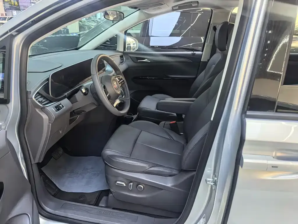 Buick GL8 Hybrid 2025 из CN, фото 4