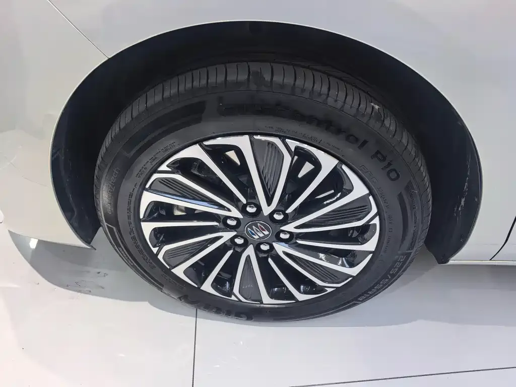Buick GL8 Hybrid 2025 из CN, фото 5