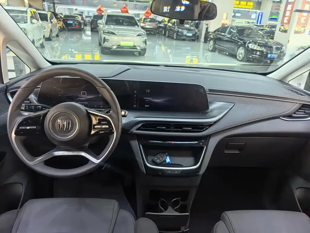 Buick GL8 Hybrid 2025 из CN, фото 9