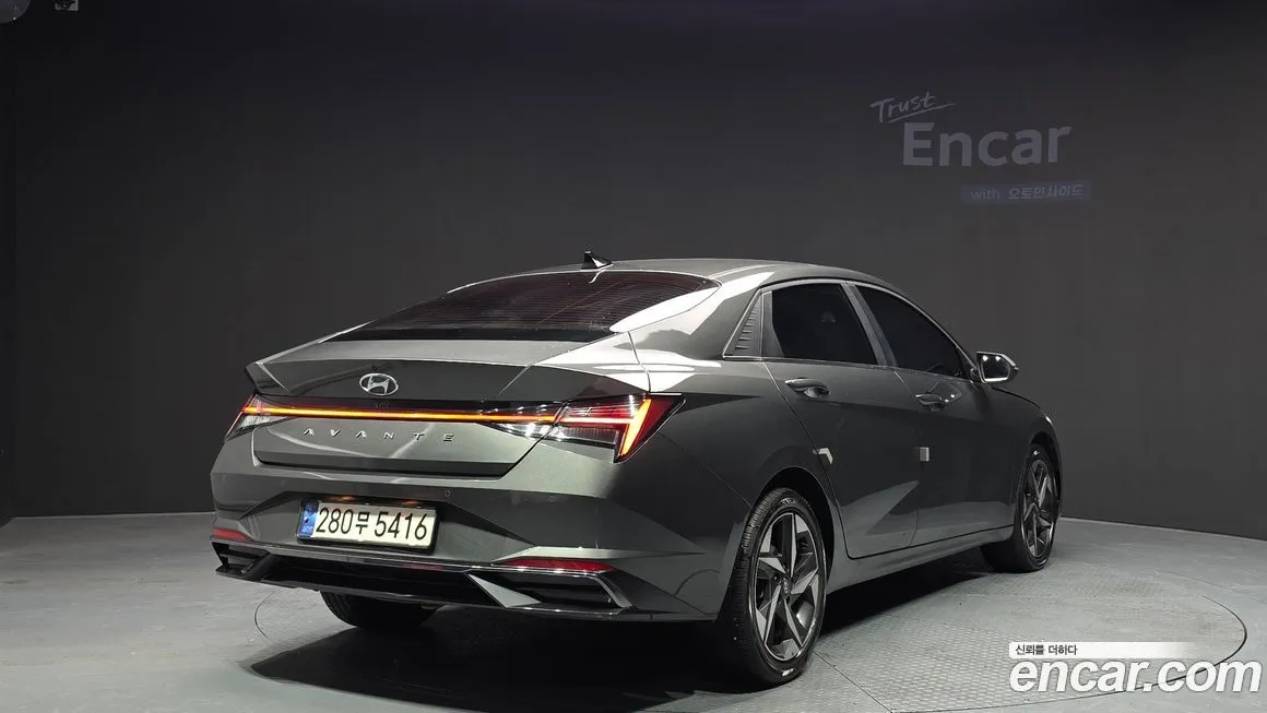 Hyundai AVANTE — фото 2