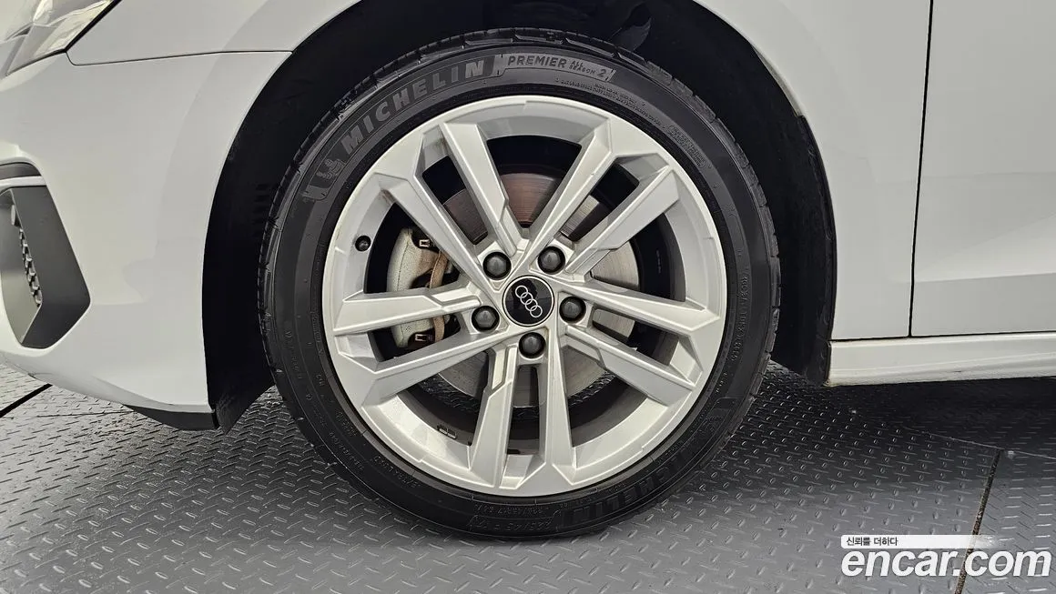 Audi A3 2023 из KR, фото 5