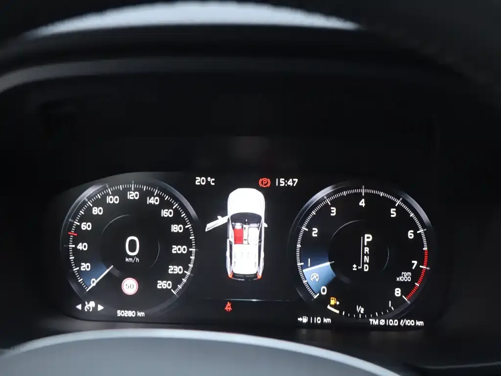Volvo XC60 2021 из CN, фото 7