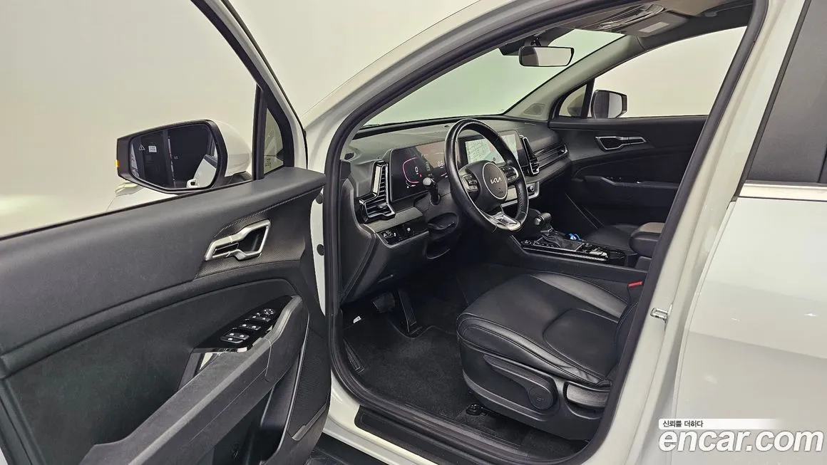 Kia Sportage — фото 10