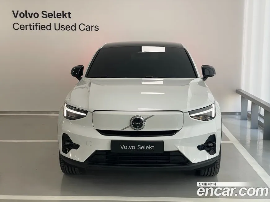 Volvo C40 2024 из KR, фото 3