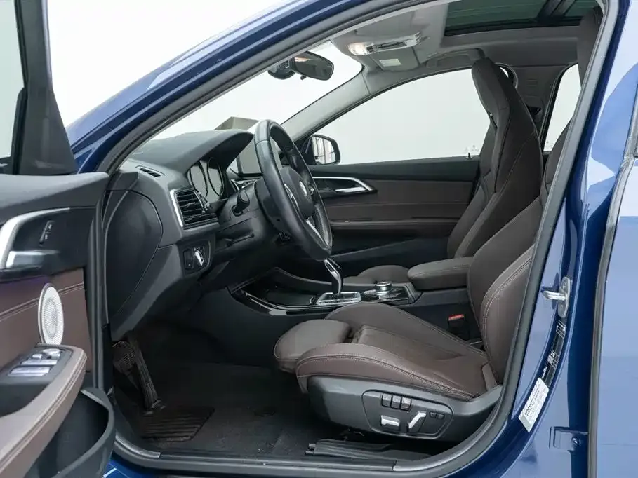 BMW 1 Series 2022 из CN, фото 10