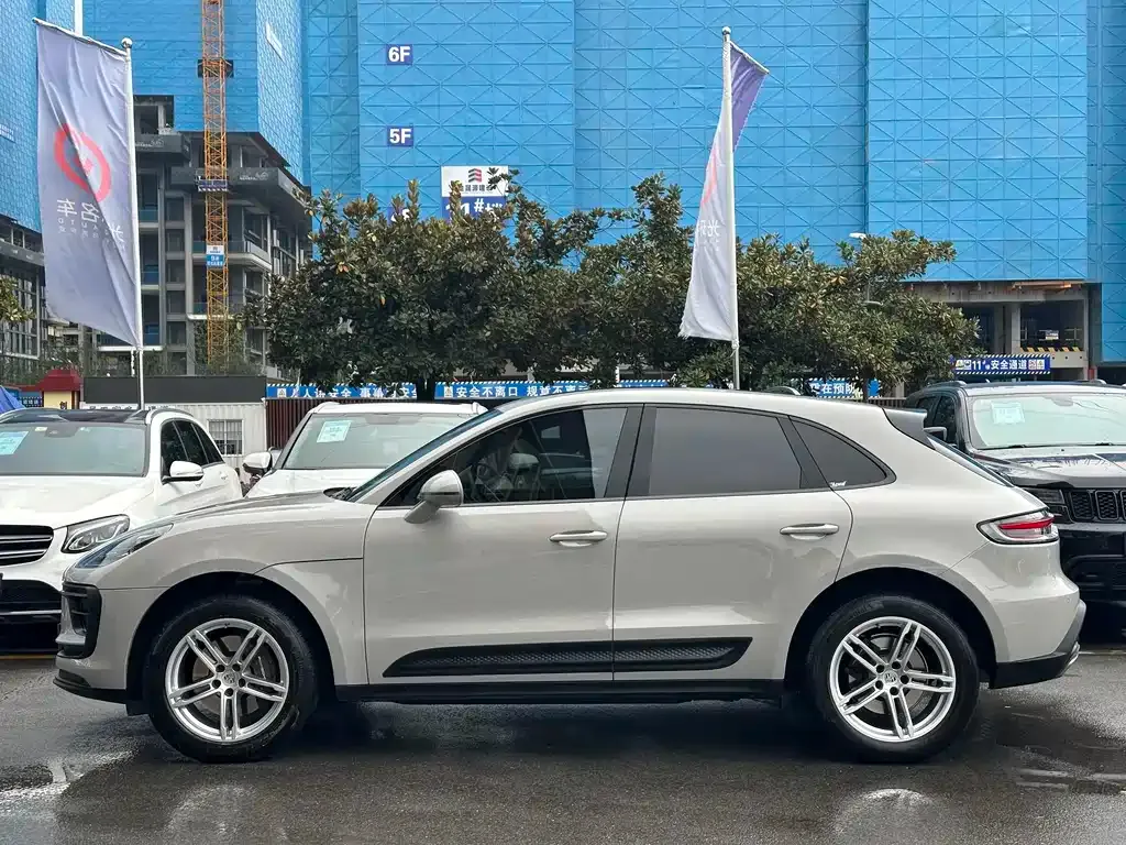 Porsche Macan 2025 из CN, фото 4