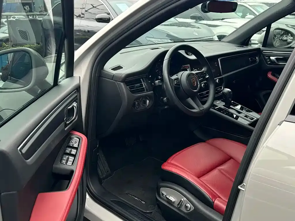 Porsche Macan 2025 из CN, фото 9