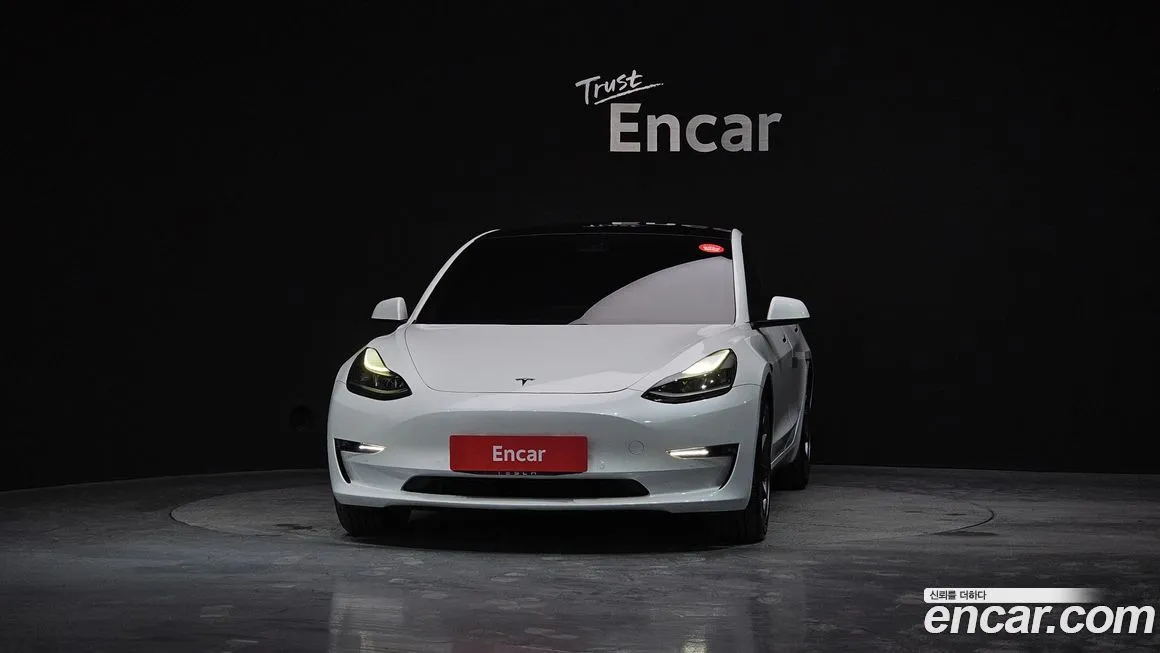 Tesla Model 3 2021 из KR, фото 3